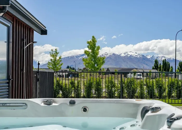 Mountain Oasis - & Pool