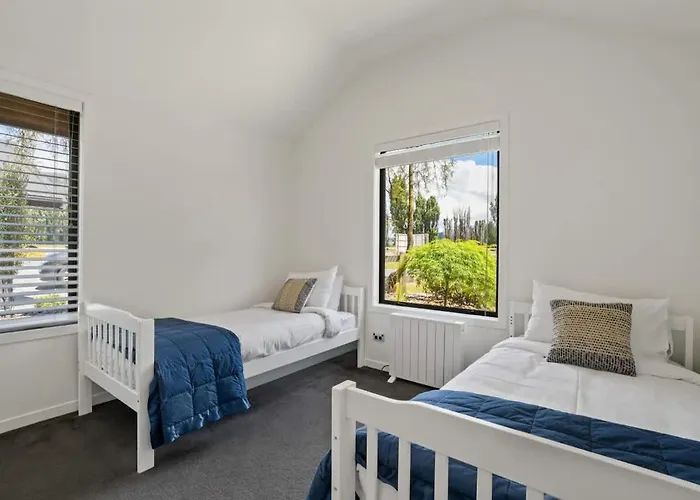 Mountain Oasis - & Pool Vakantiehuis *